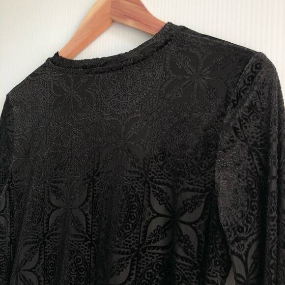 🆕 Ivanka Trump textured pattern velour texture crewneck top sz small NWT - Picture 2 of 6